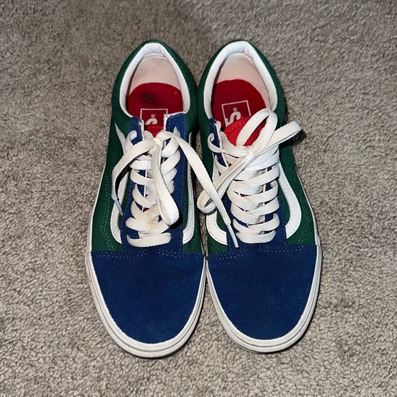 Women’s size 8 - Picture 2 of 4